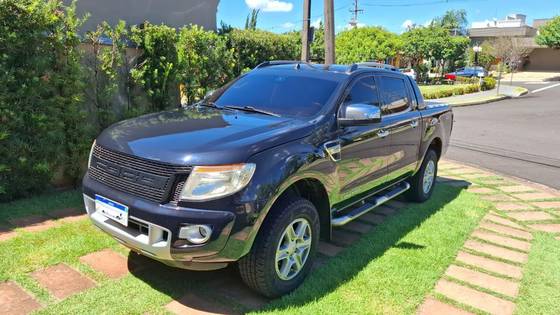 FORD RANGER 3.2 LIMITED 4X4 CD 20V DIESEL 4P AUTOMÁTICO